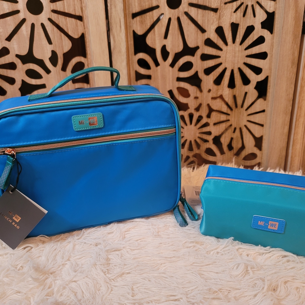 ME WE Blue Insulated Lunch Bag Set with Accessory Pouch, Zip Closure, Polyester.